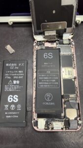 宜野湾市のお客様｜iPhone 6sのバッテリー交換修理をしました