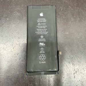 浦添市のお客様｜iPhone XRのバッテリー交換をしました